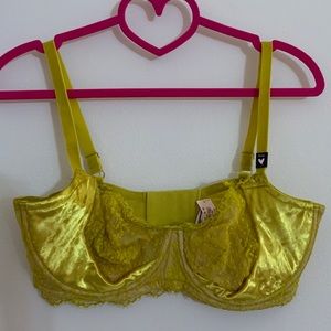 NEW Victoria‘s Secret Bra yellow